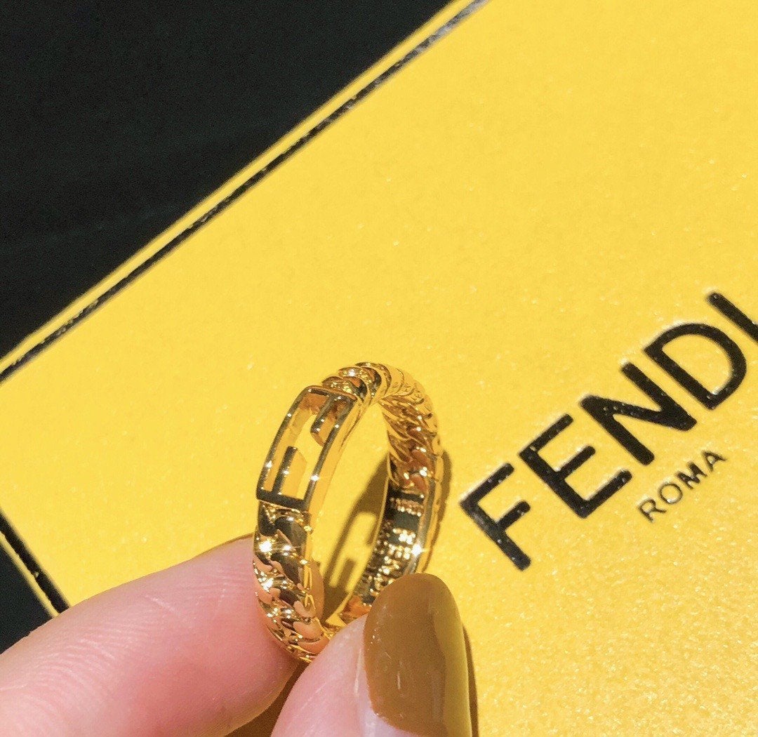FENDI Simple rope pattern F-shaped stitching ring