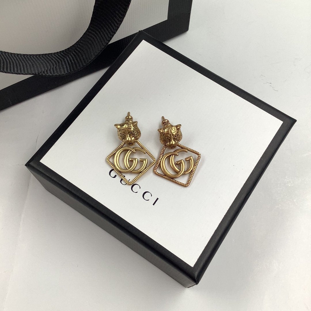 GUCCI Leopard Head Earrings