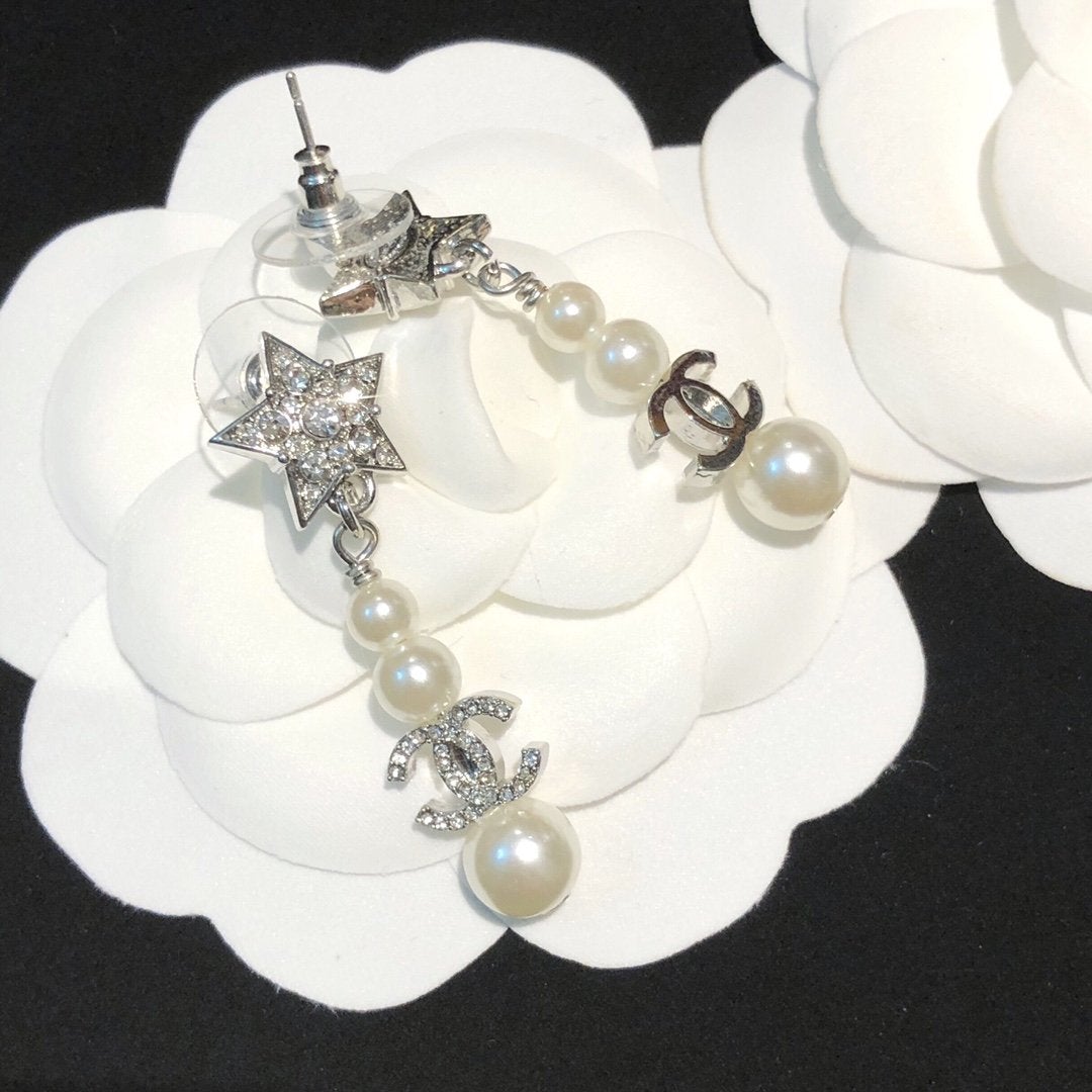 CHANEL Elegant Pearl Crystal Star Pendant Earrings