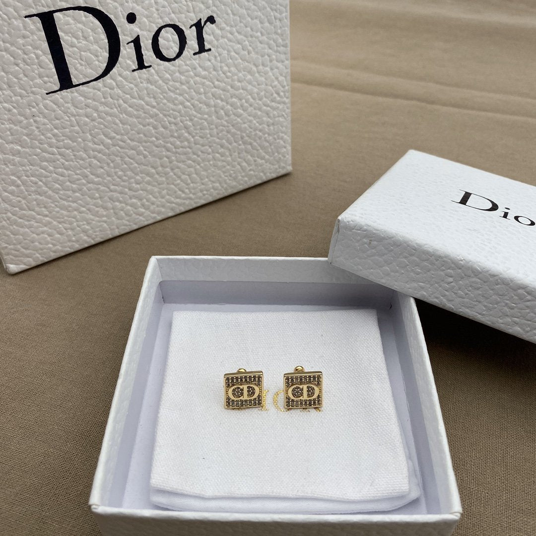 DIOR Fashion Square Rhinestone CD Earrings