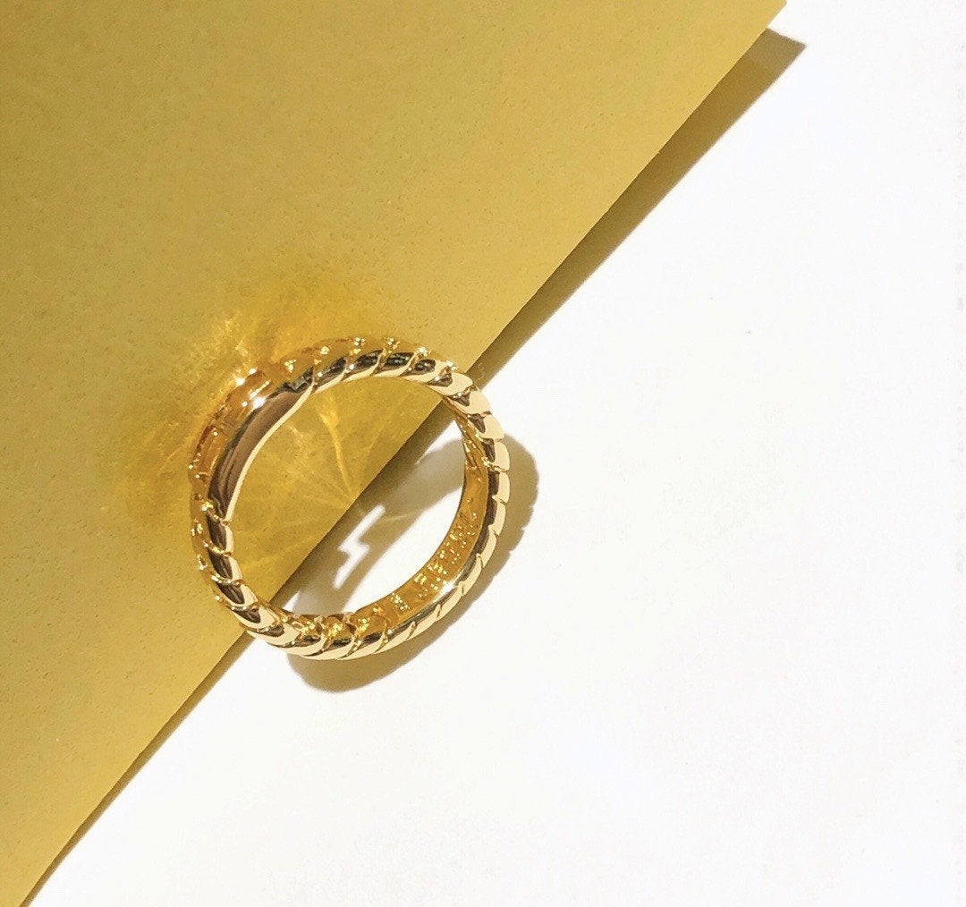 FENDI Simple rope pattern F-shaped stitching ring