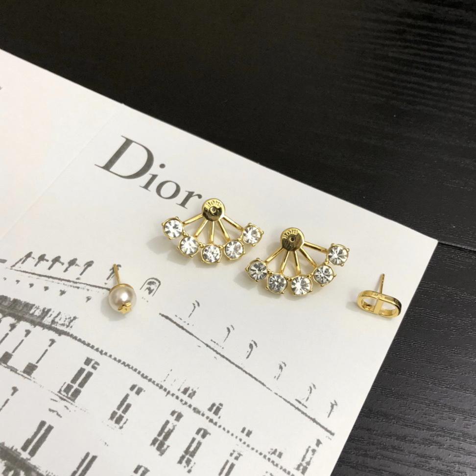 DIOR Luxury Crystal Four Claws Earrings