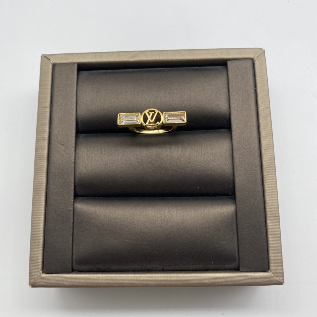 LV Retro Double Rhinestone Ring