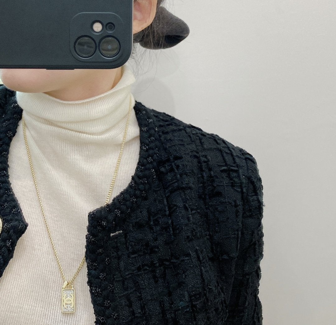 CHANEL Luxury Rhinestone Square Pendant Necklace