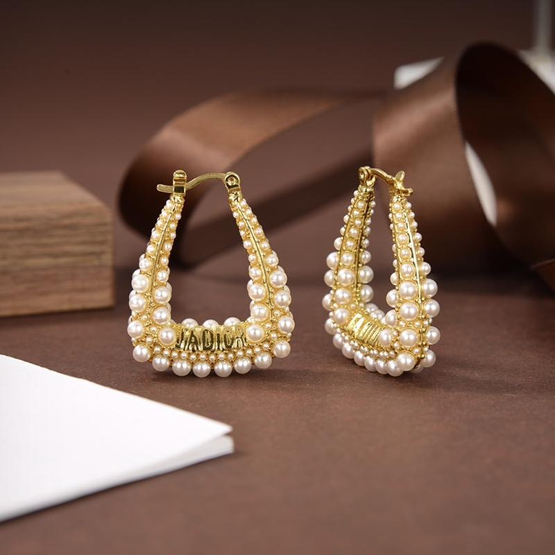 DIOR Luxury Pearl Earrings