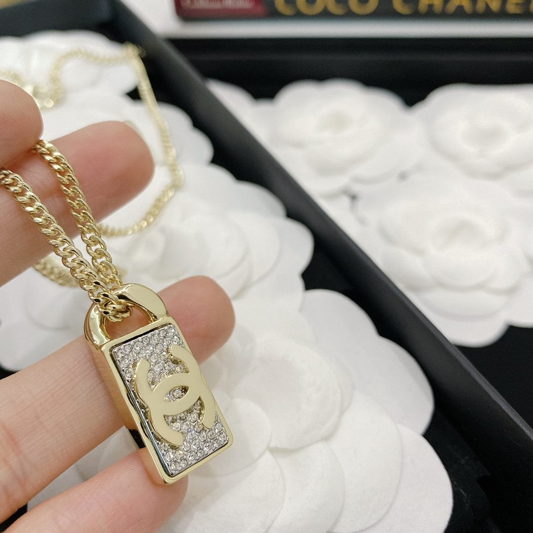 CHANEL Luxury Rhinestone Square Pendant Necklace