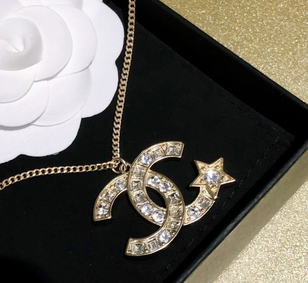CHANEL Fashion Double C Star Crystal Necklace
