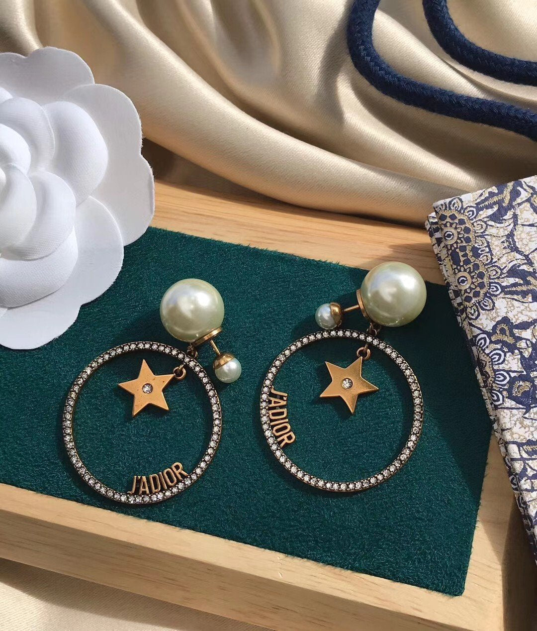 DIOR Vintage Pearl Big Circle Star Pendant Earrings