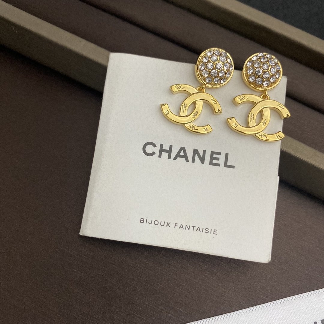 CHANEL Fashion Pavé Rhinestone Pendant Earrings