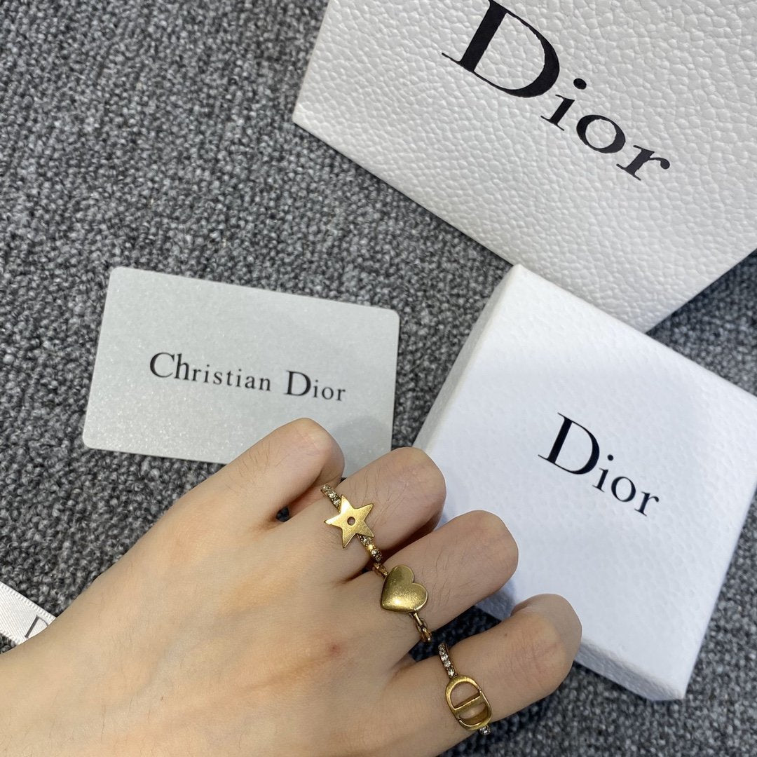 DIOR retro heart-shaped star three-piece ring