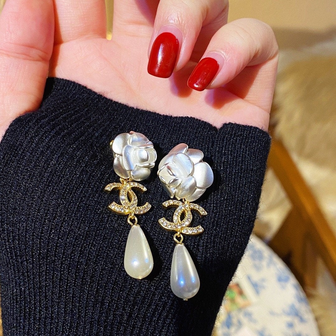 CHANEL Camellia Pearl Earrings