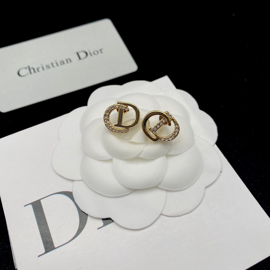 DIOR October New Trends-Minimalism CD