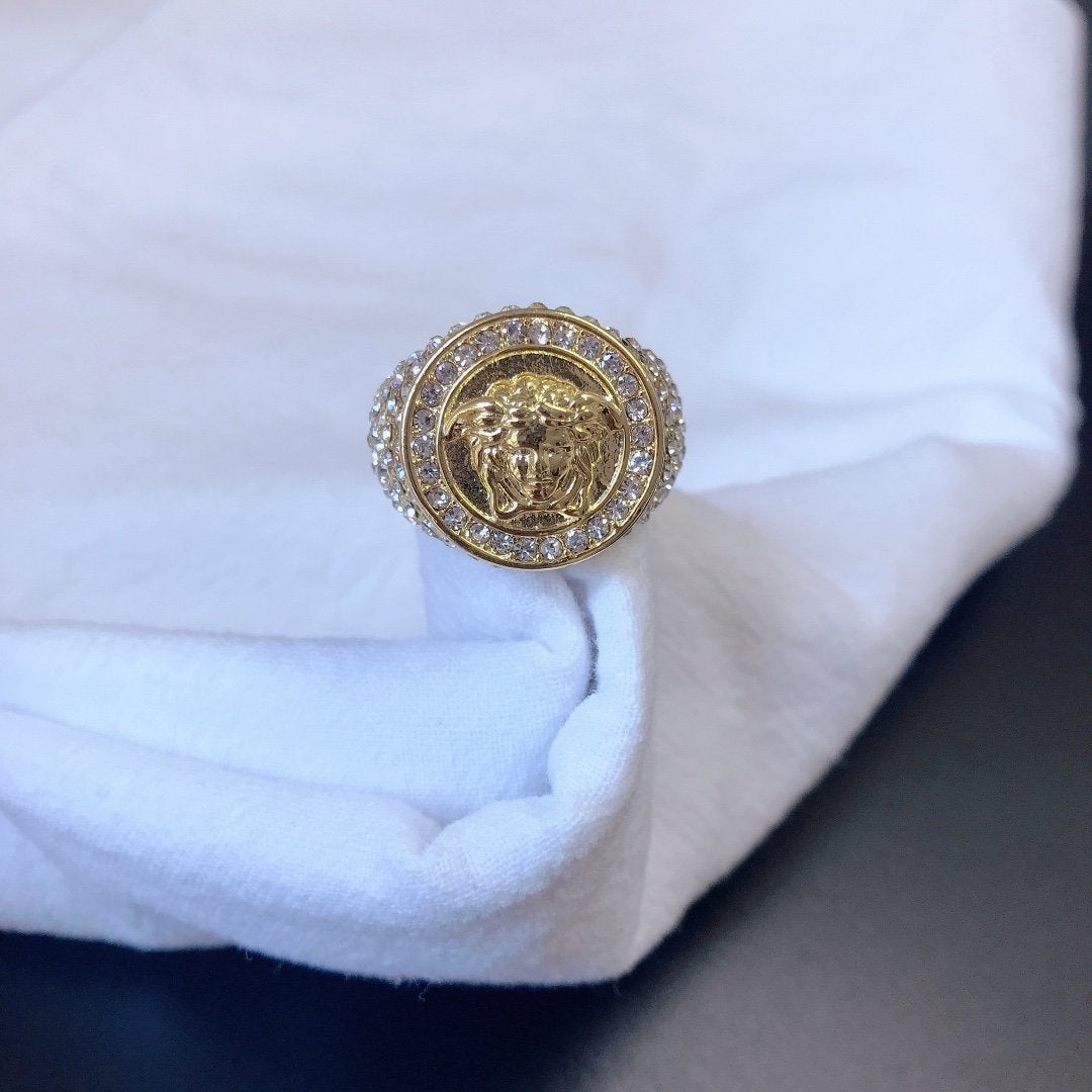 VERSACE Luxury Carved Ring