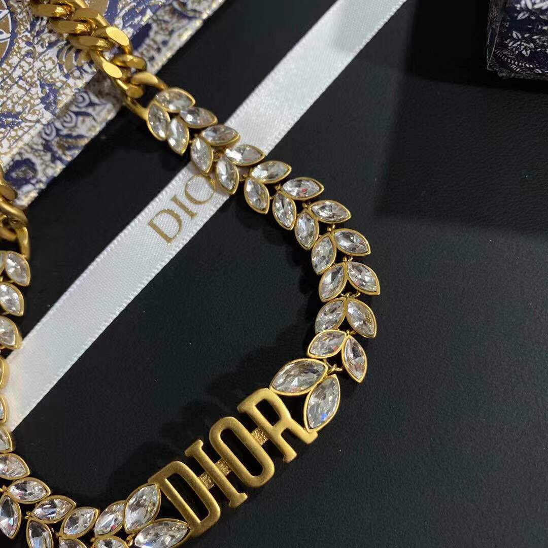 DIOR Elegant Crystal Necklace