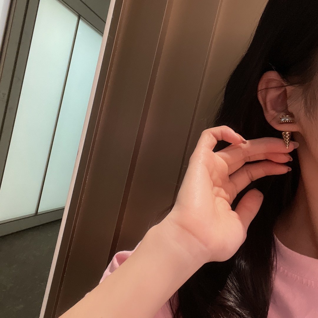 GUCCI retro ice cream pearl earrings