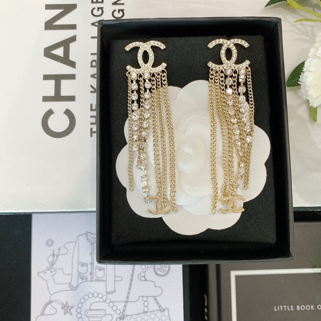 CHANEL Luxury Rhinestone Long Earrings