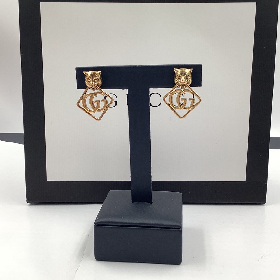 GUCCI Leopard Head Earrings