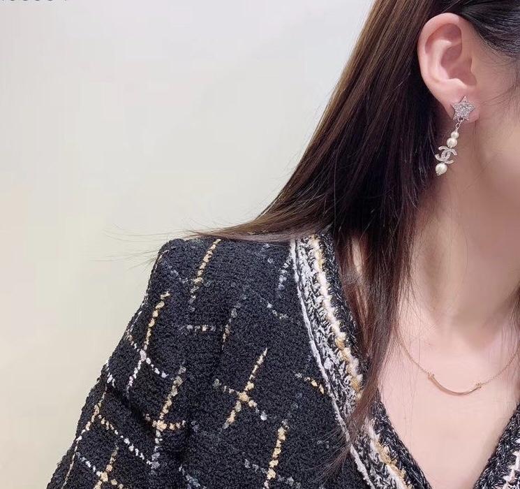 CHANEL Elegant Pearl Crystal Star Pendant Earrings