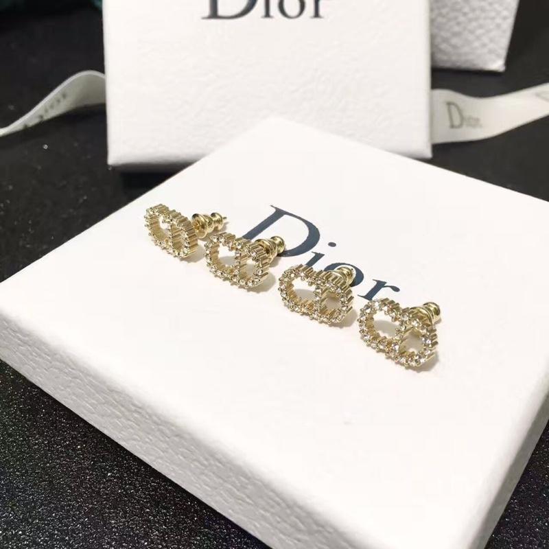 DIOR Simple Diamond Earrings