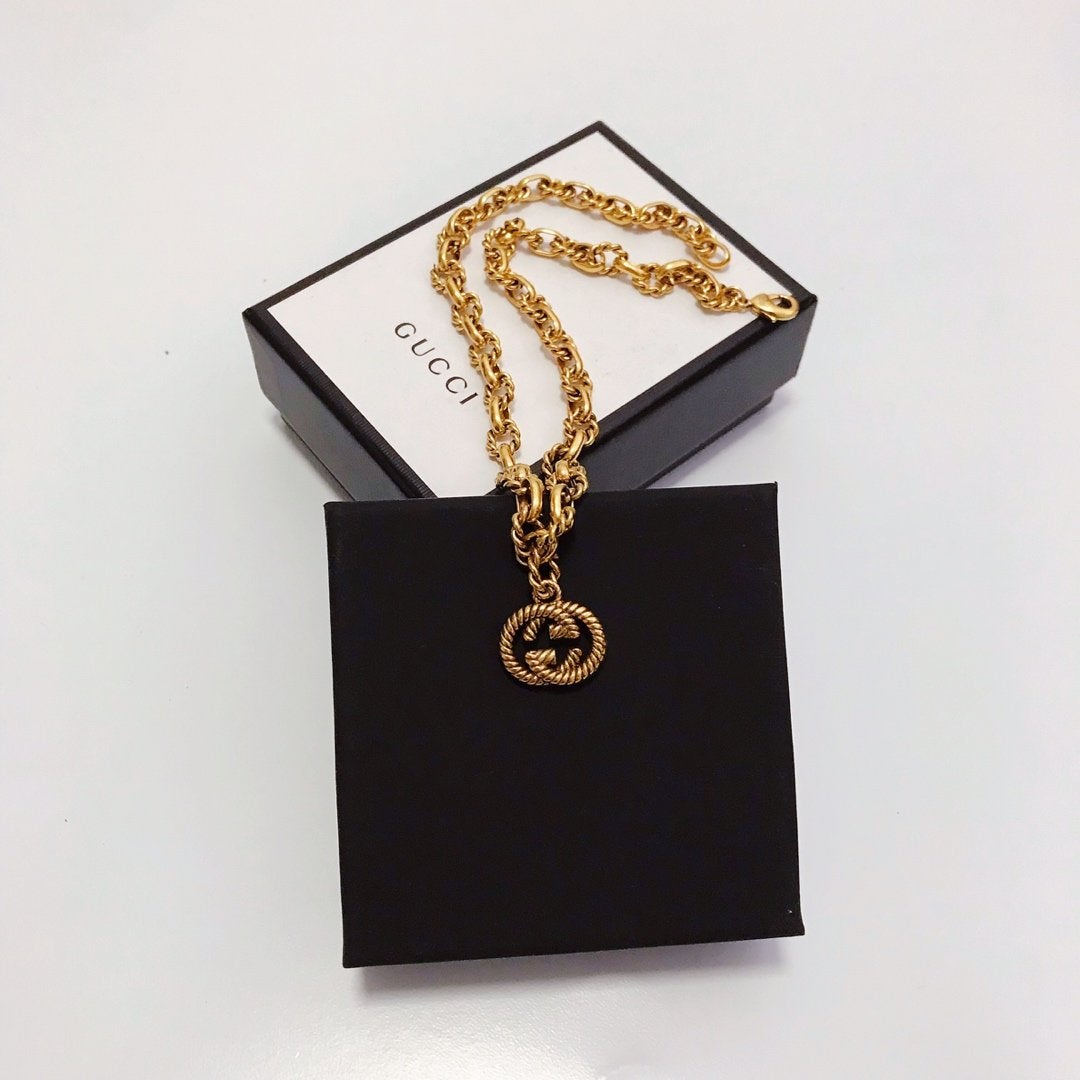 GUCCI Luxury Chain Double G Pendant Necklace