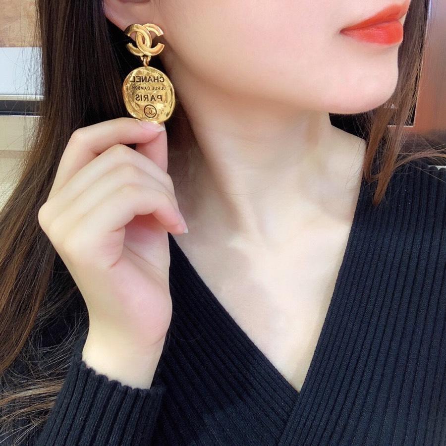 CHANEL Vintage brass engraving pendant earrings