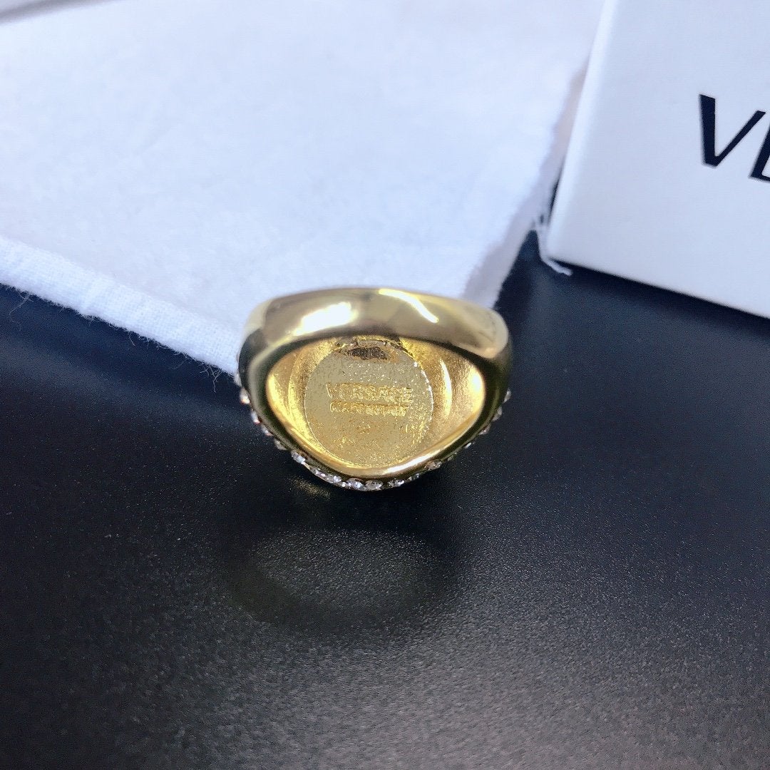 VERSACE Luxury Carved Ring