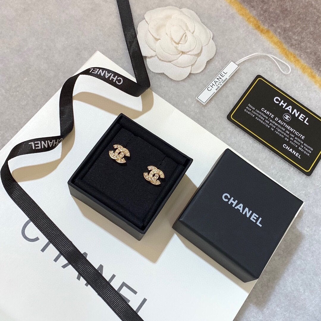 CHANEL Retro Distressed Crystal Earrings with Diamonds