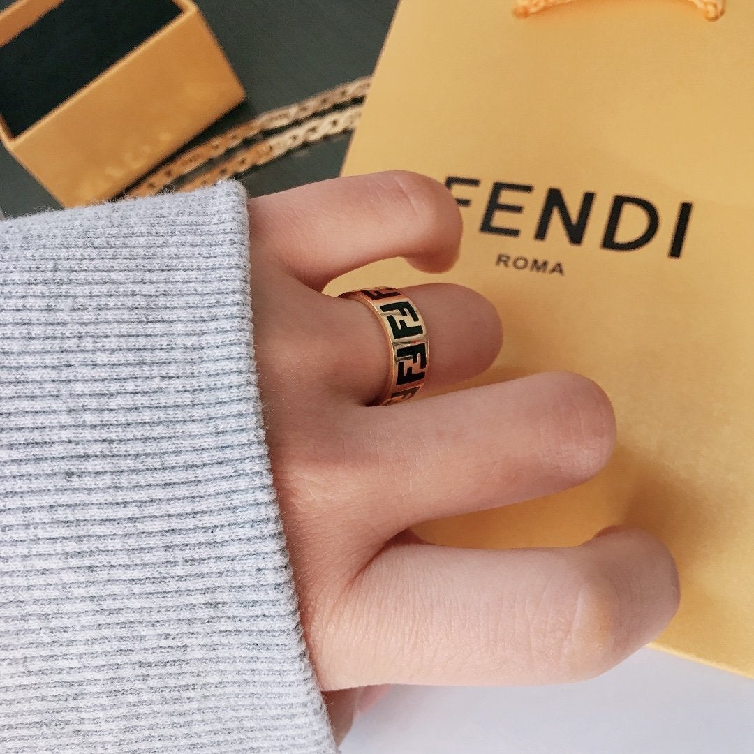 FENDI Fashion F double letter ring
