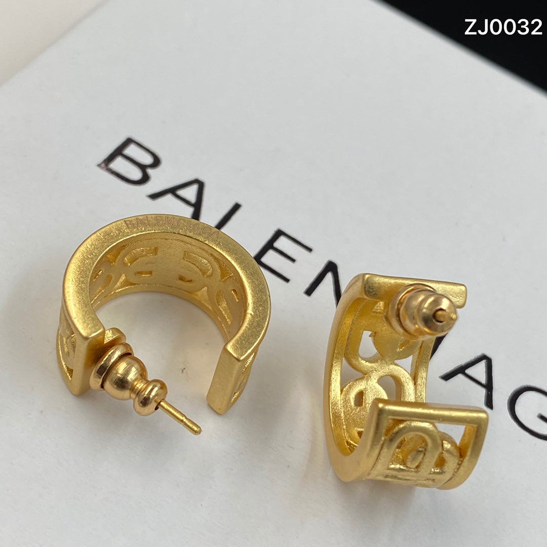 BALENCIAGA Gold luxury ring