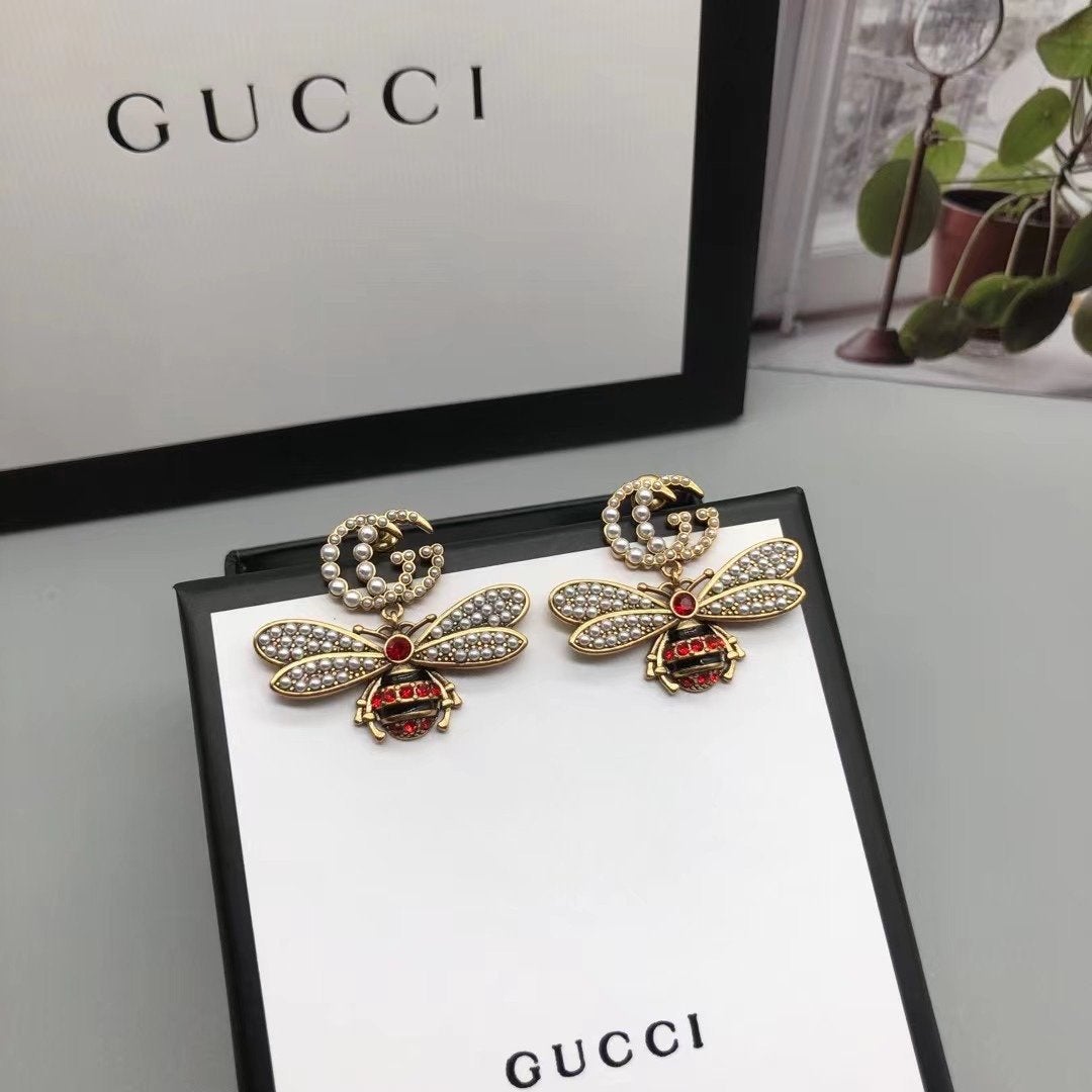 GUCCI Fashion Rhinestone Little Bee Pendant Earrings