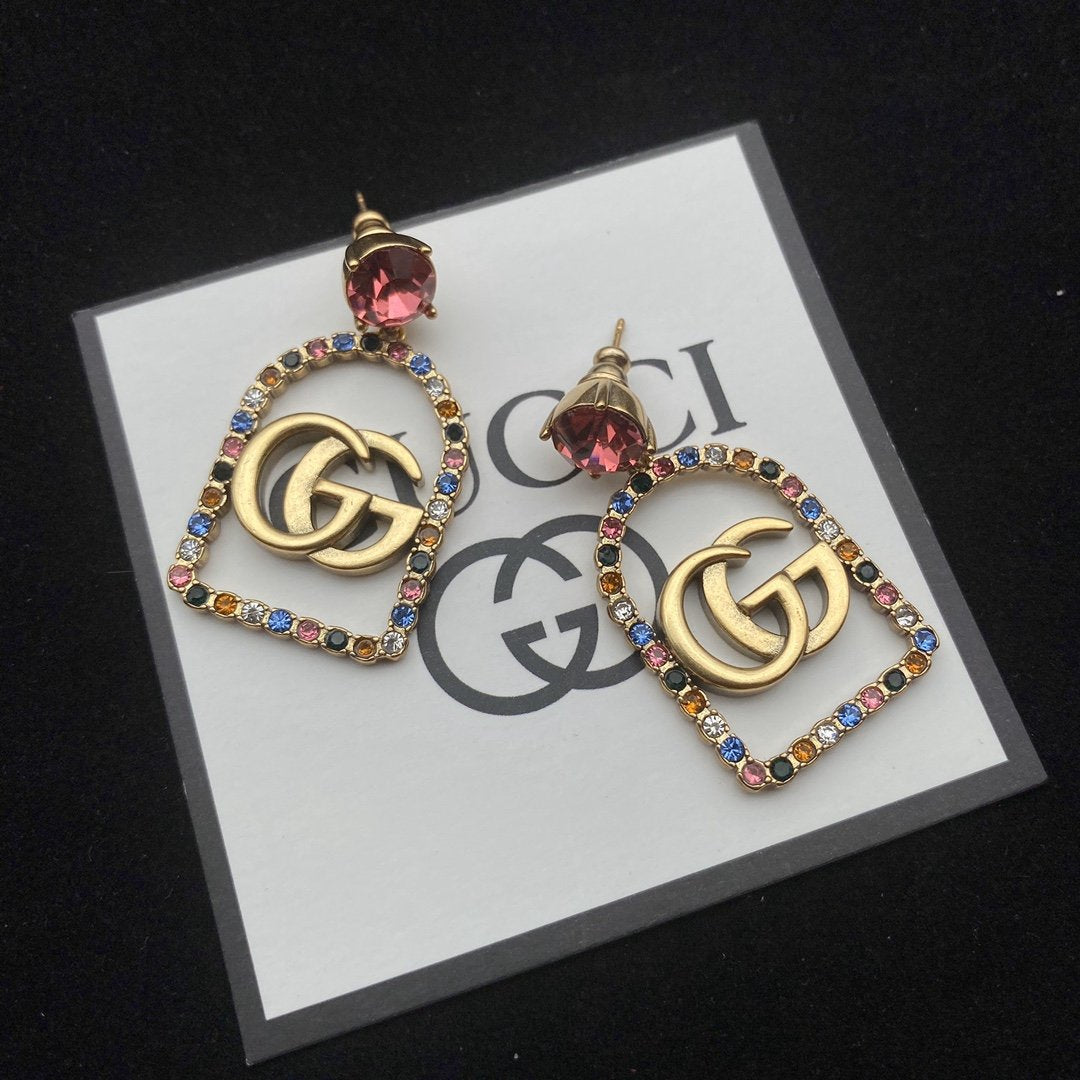 GUCCI French Style Arch Diamond Necklace