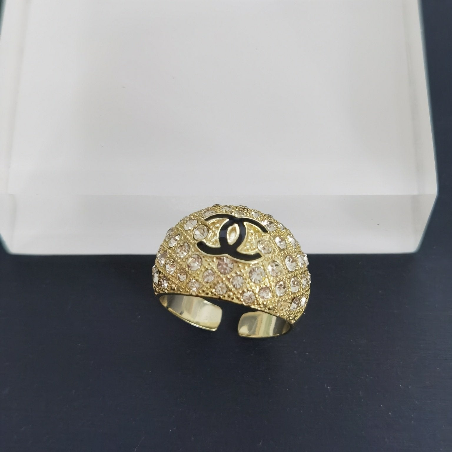CHANEL Luxury Crystal Open Ring