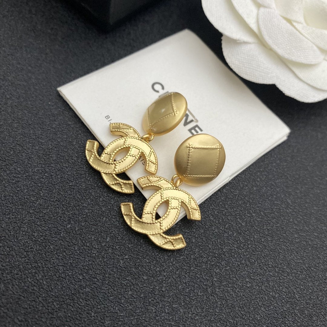 CHANEL Luxury Gold Double C Pendant Earrings