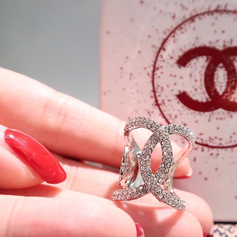 CHANEL Luxury Zircon Open Universal Ring