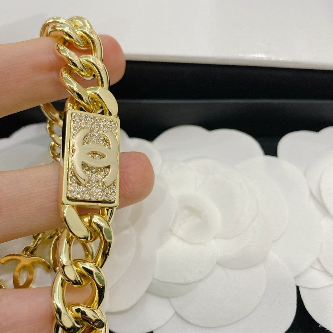 CHANEL Fashion Metal Zircon Bracelet