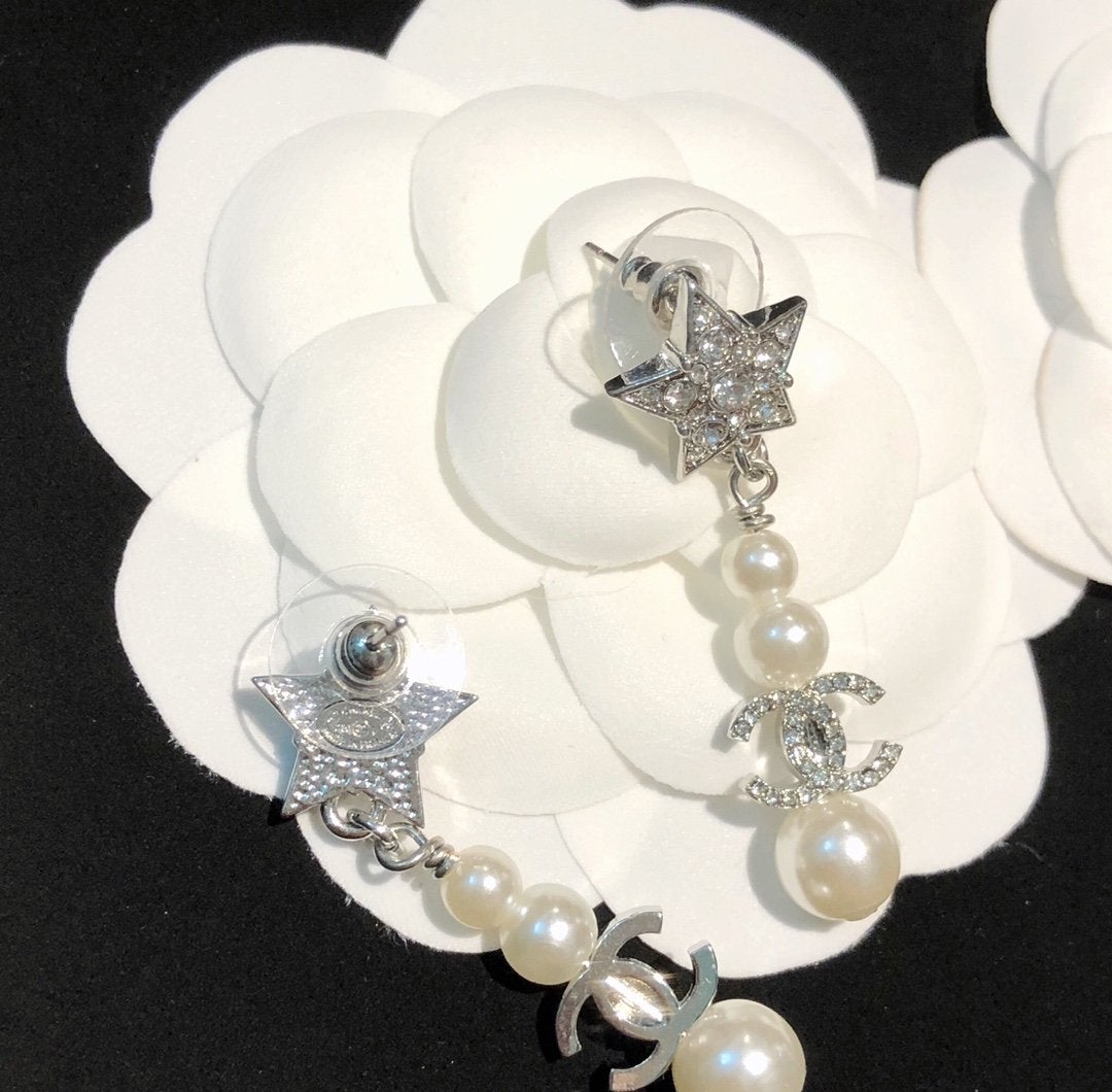 CHANEL Elegant Pearl Crystal Star Pendant Earrings