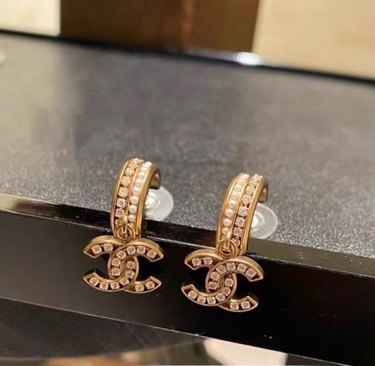 CHANEL Diamond Classic Letter Pendant Earrings