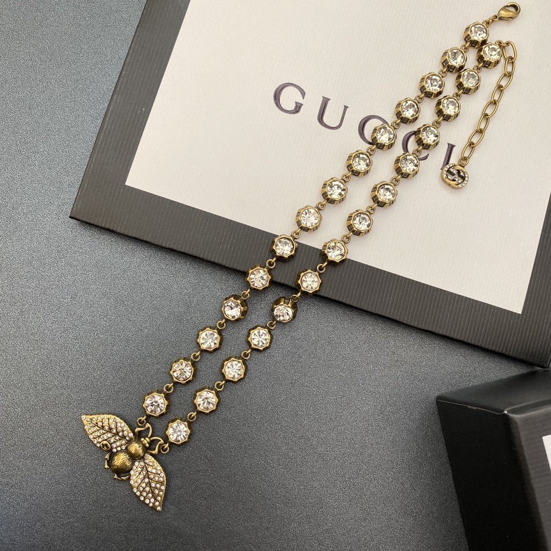 GUCCI New Retro Rhinestone Bee Pendant Necklace