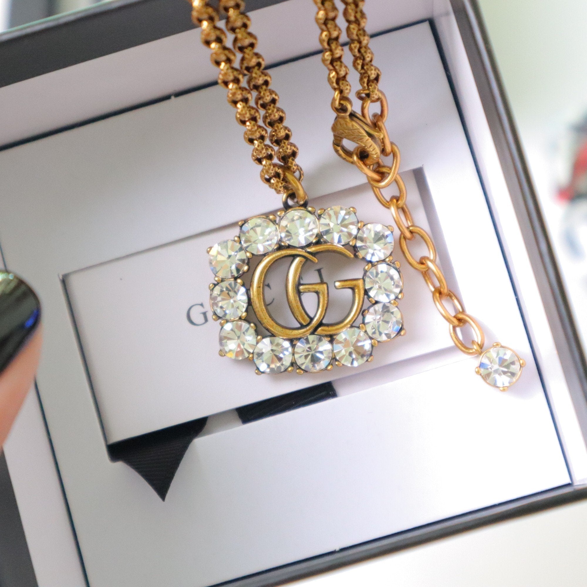 GUCCI Retro Distressed Crystal Necklace with Diamonds Necklace