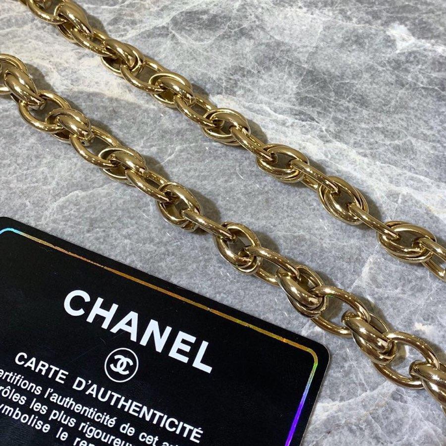 CHANEL Luxury Crystal Pearl Necklace