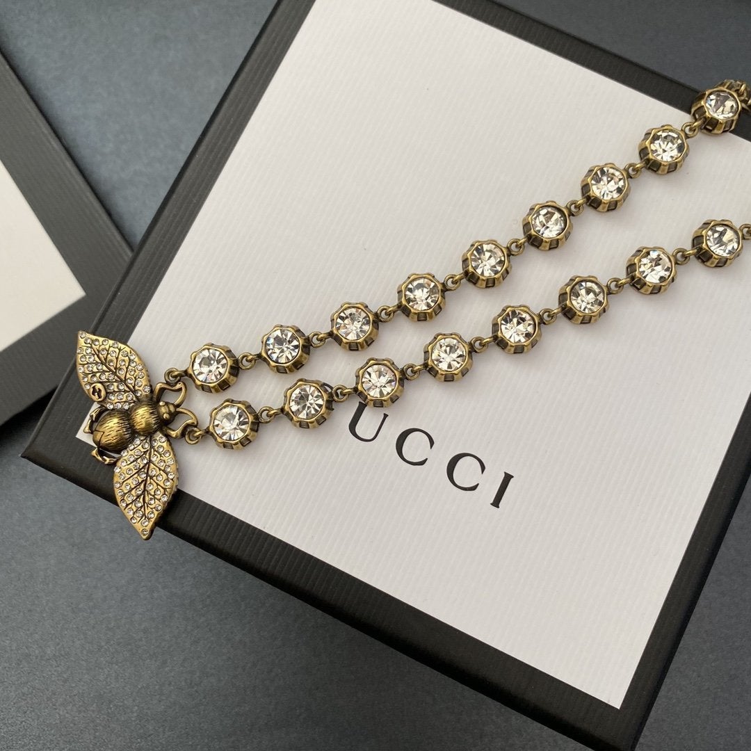 GUCCI New Retro Rhinestone Bee Pendant Necklace