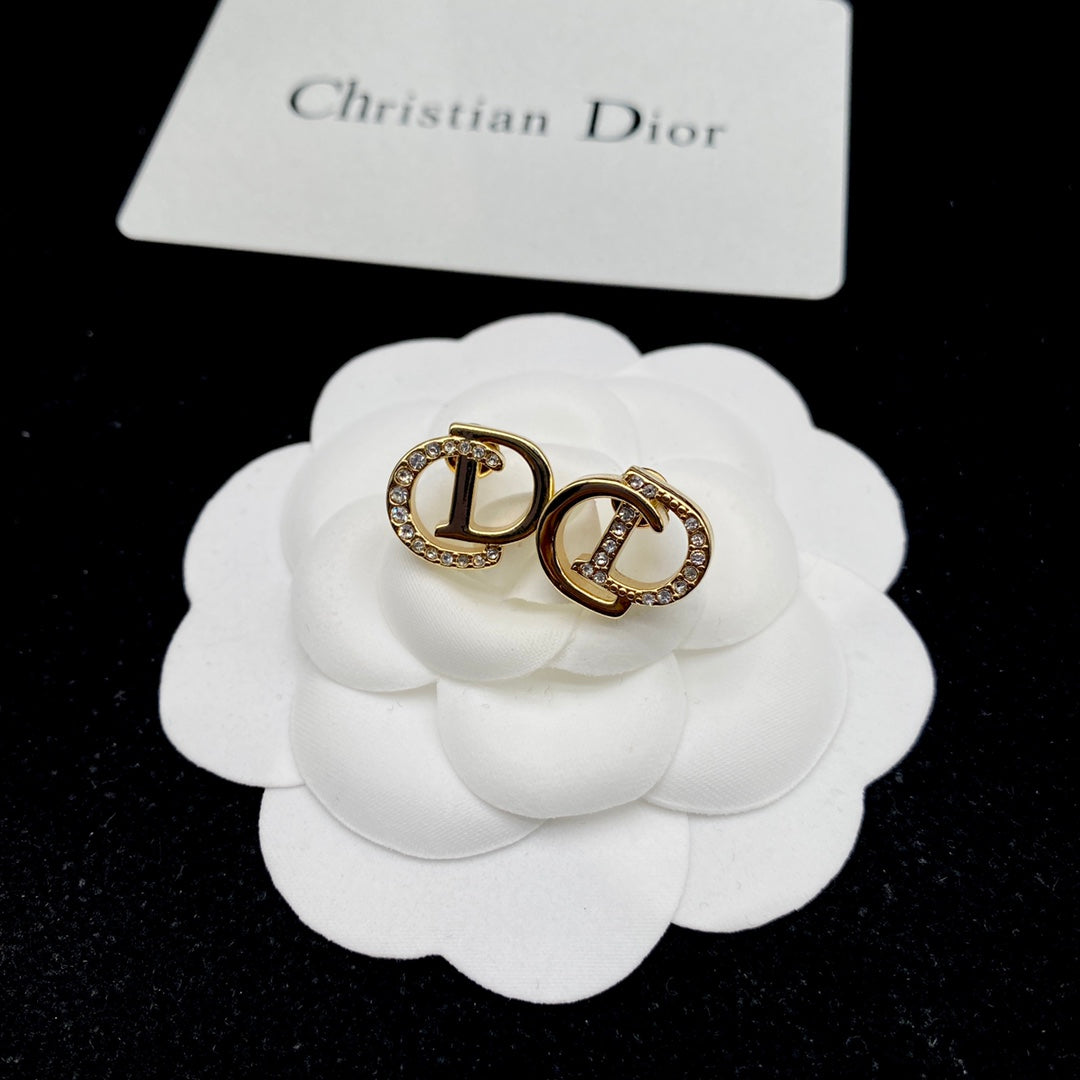 DIOR October New Trends-Minimalism CD