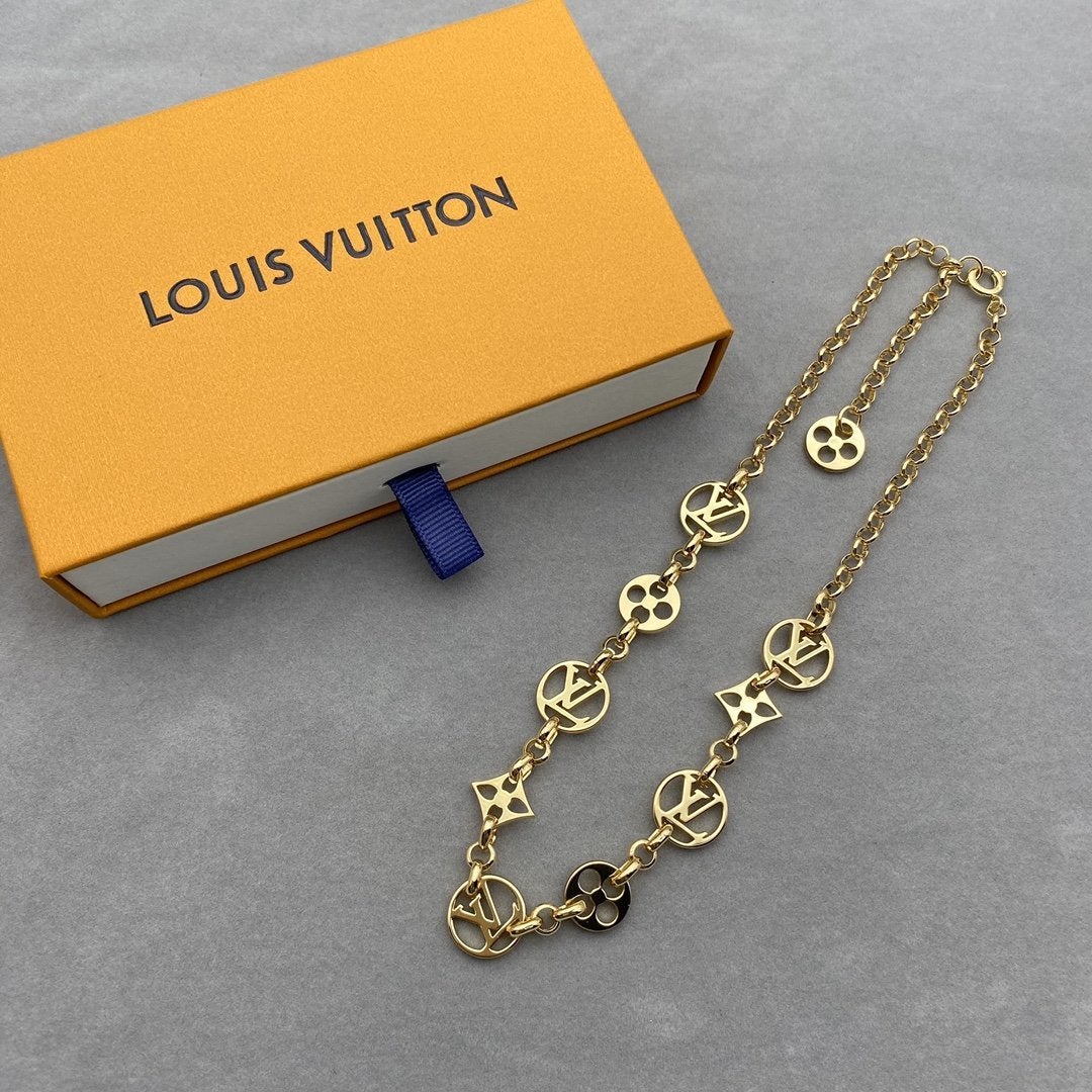 LV Fashionable Hollow Printed Necklace