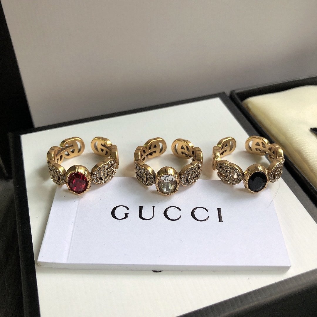 GUCCI Retro luxury rhinestone ring