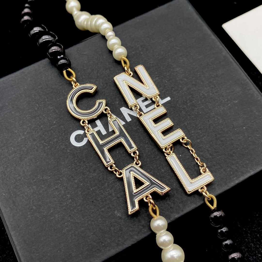 CHANEL October New Trend - Winter Sweater Necklace