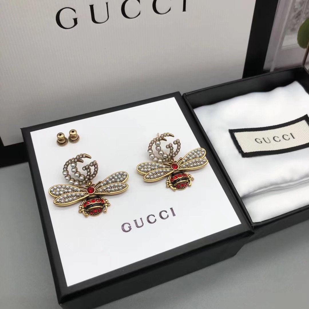 GUCCI Fashion Rhinestone Little Bee Pendant Earrings