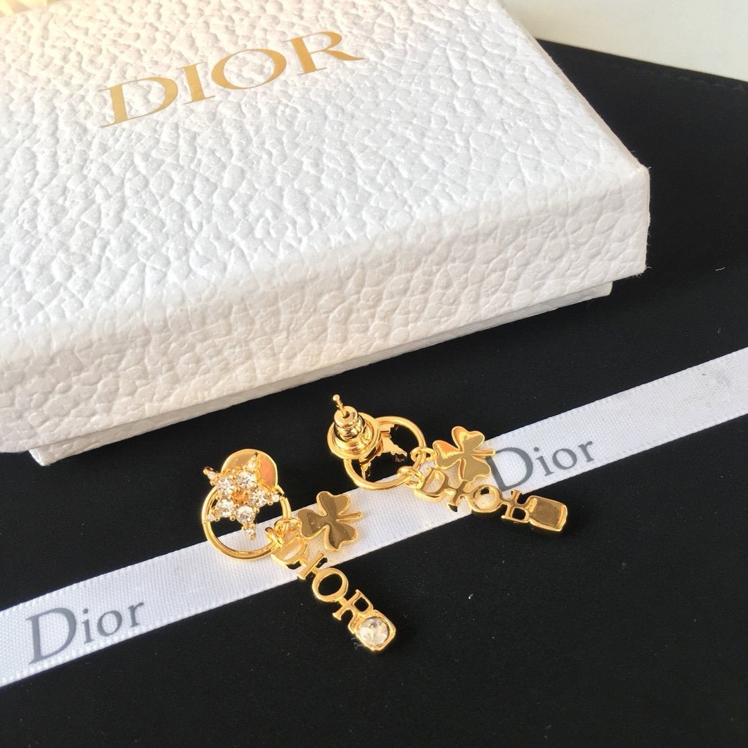 DIOR Clover English Pendant Earrings