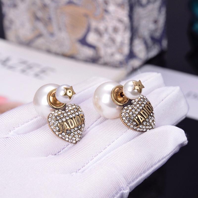 DIOR Luxury Crystal Pearl Earrings