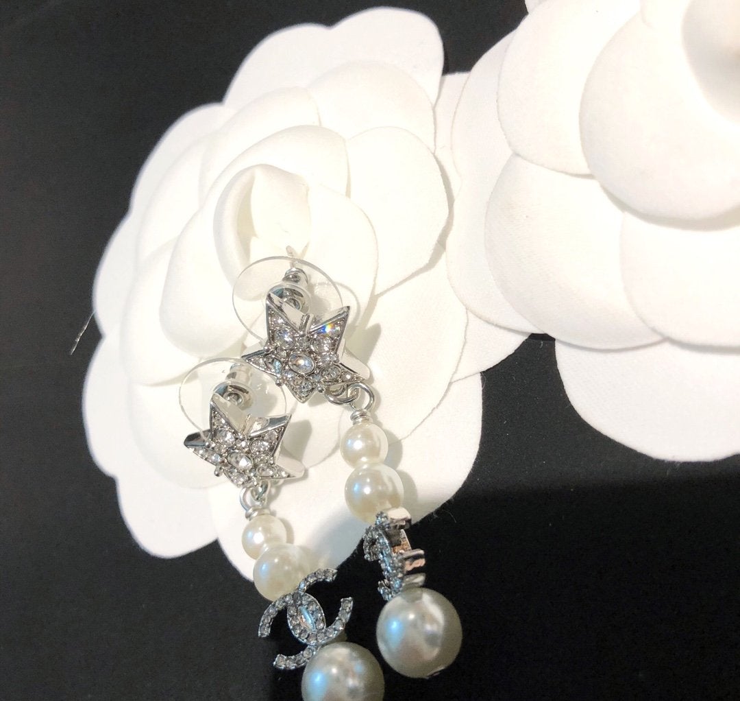 CHANEL Elegant Pearl Crystal Star Pendant Earrings