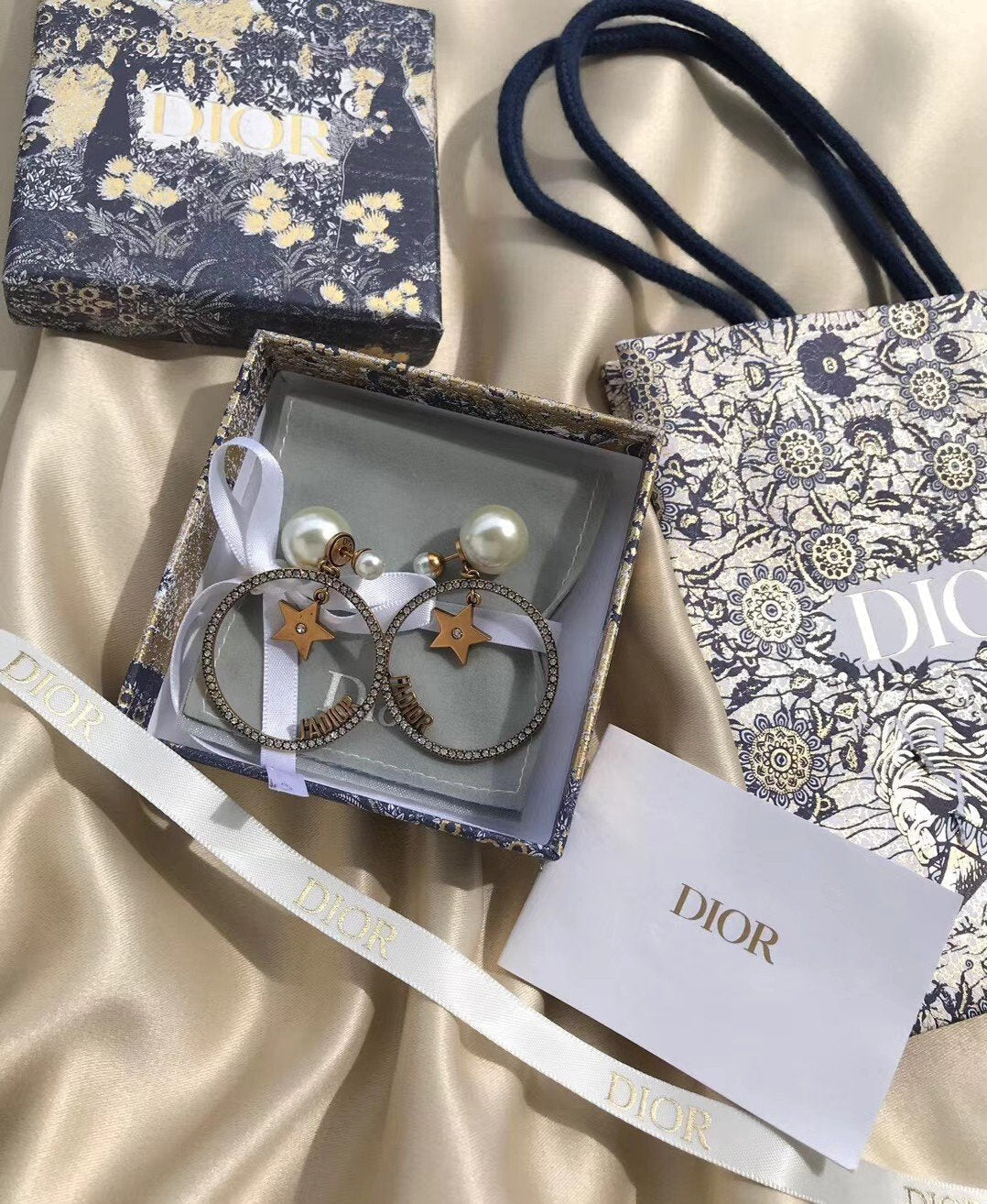 DIOR Vintage Pearl Big Circle Star Pendant Earrings